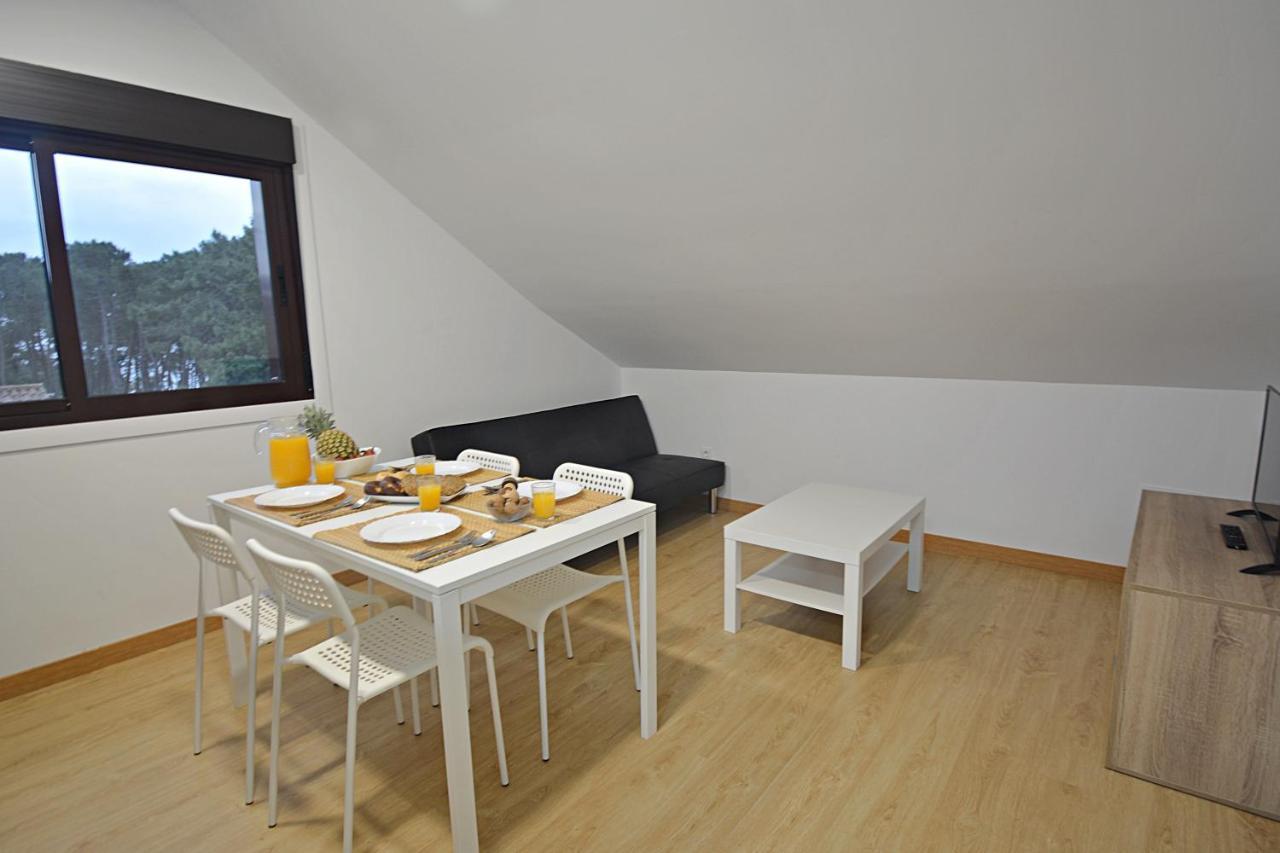 Apartamentos Playa Area Grande San Vicente do Grove Exteriör bild