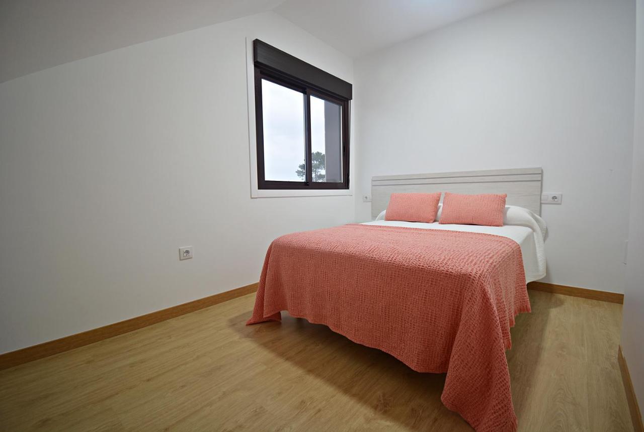 Apartamentos Playa Area Grande San Vicente do Grove Exteriör bild