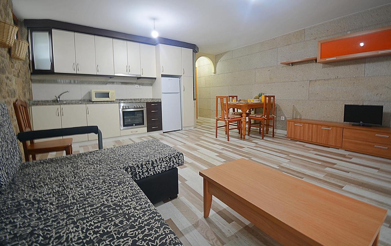 Apartamentos Playa Area Grande San Vicente do Grove Exteriör bild